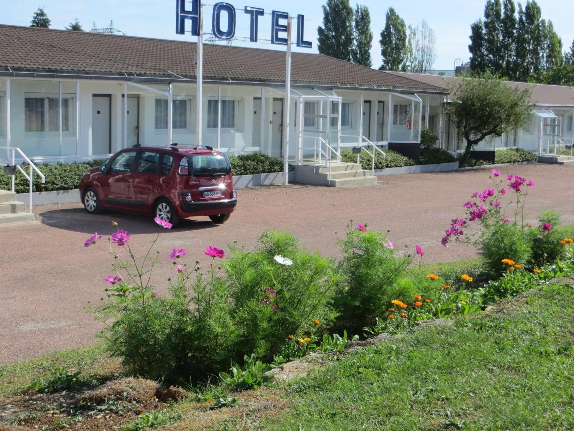 Brit Hotel Dijon Hermes Couchey Exteriör bild